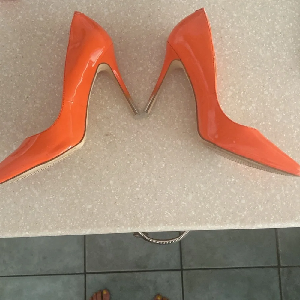 🍑🟠BCBGeneration PUMPS!! - Picture 3 of 6